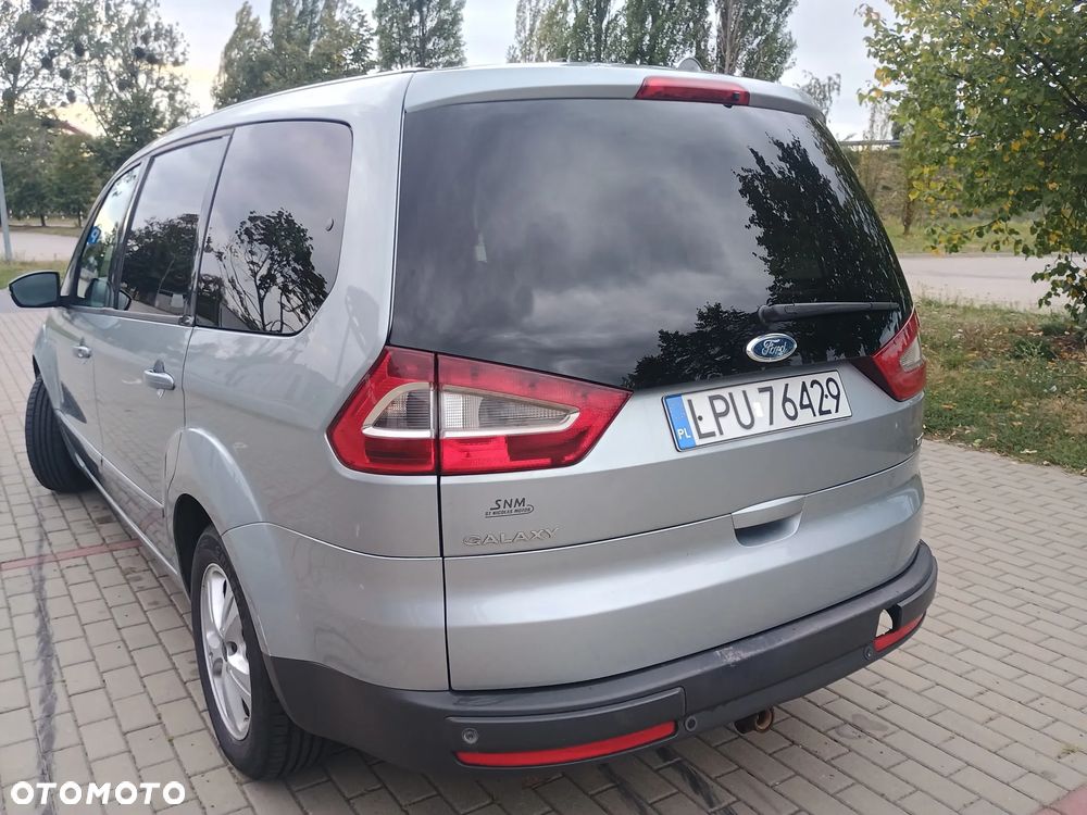 Ford Galaxy 1.8 TDCi Ambiente - 4
