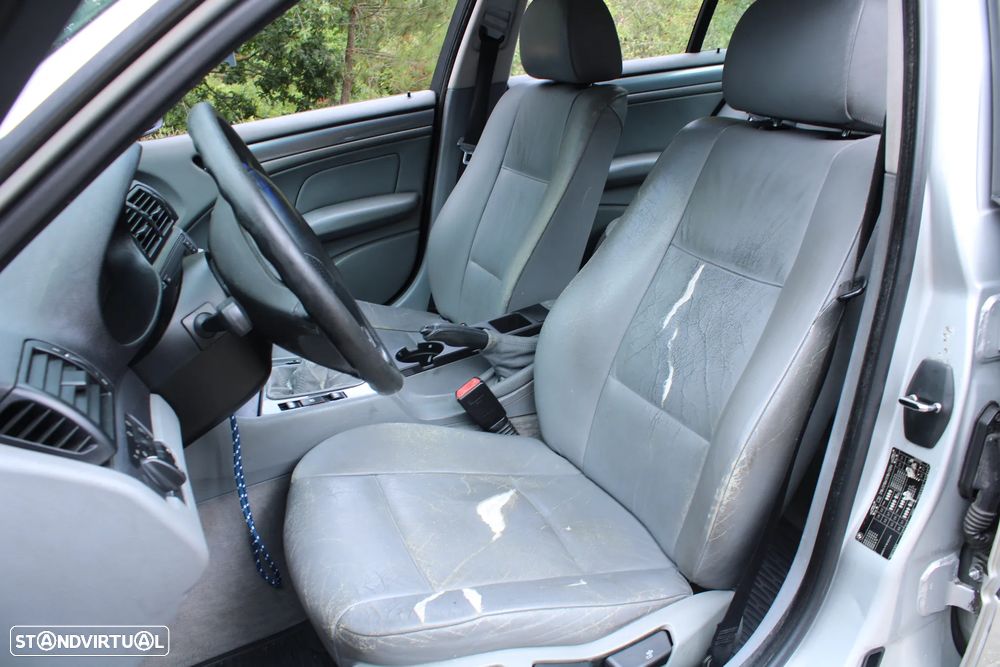 BMW 320 d — fotografia 3
