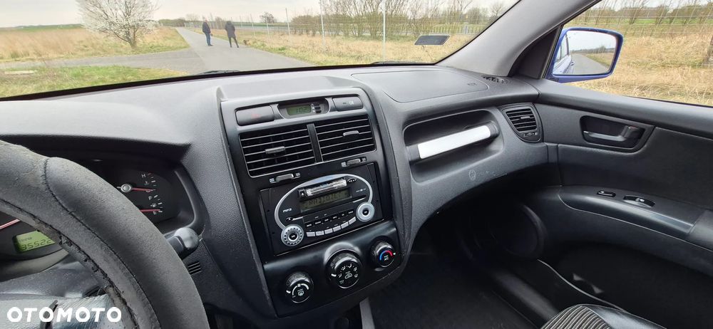 Kia Sportage 2.0 Tour 2WD - 9