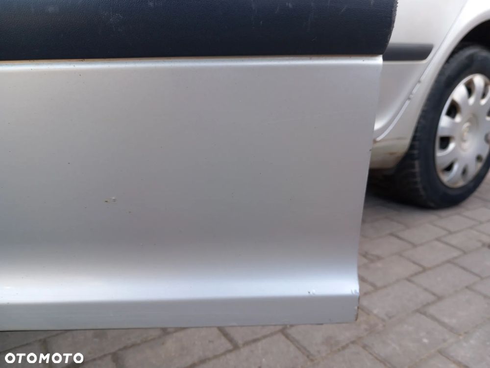 SKODA OCTAVIA II DRZWI LEWE TYLNE LEWY TYŁ KOMBI KOLOR: LF7T - 5