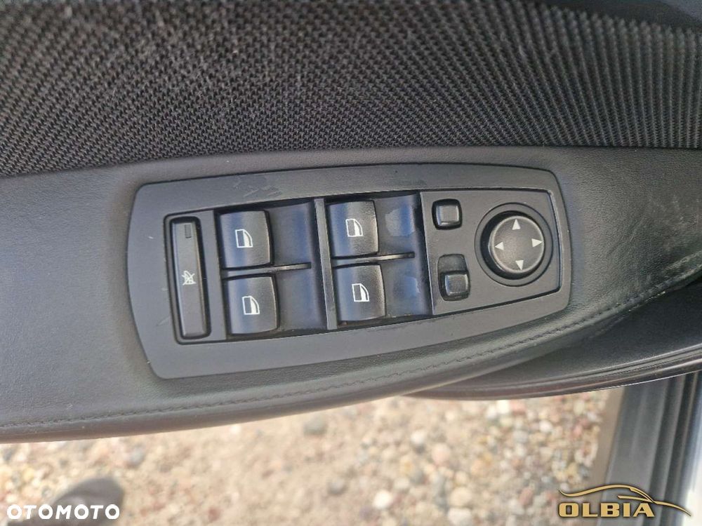BMW X3 2.0d - 16