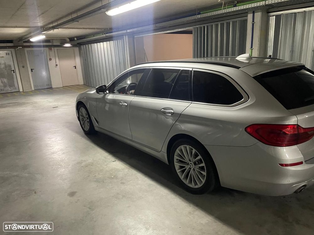 BMW 520 d xDrive Line Luxury Auto - 10