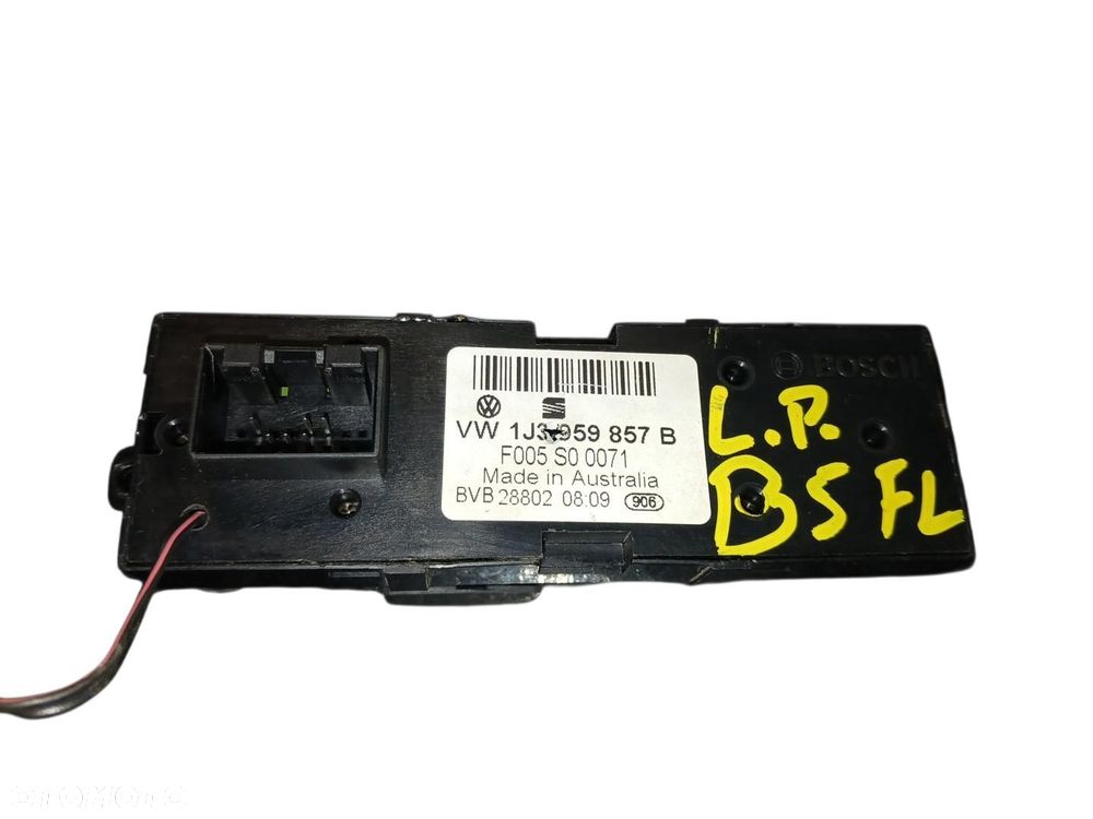 PANEL PRZYCISKI SZYB LEWY PRZÓD VW PASSAT B5 LIFT 1J3959857B PASSAT B5 - 2
