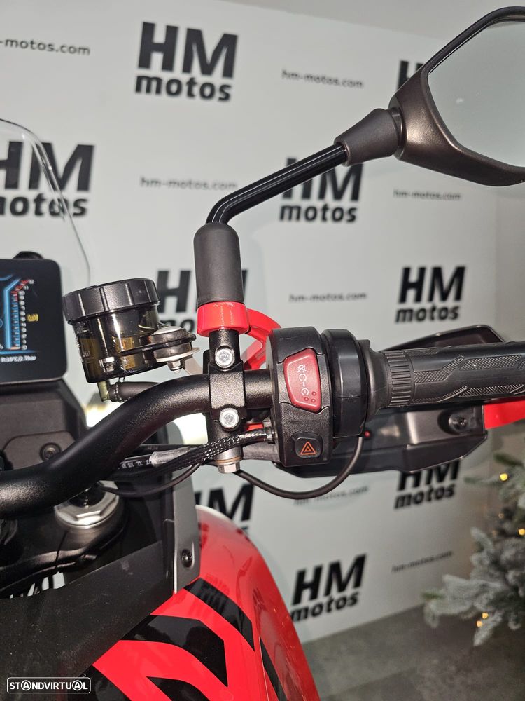 QJ Motor SRT 600SX - 3 MALAS - 11