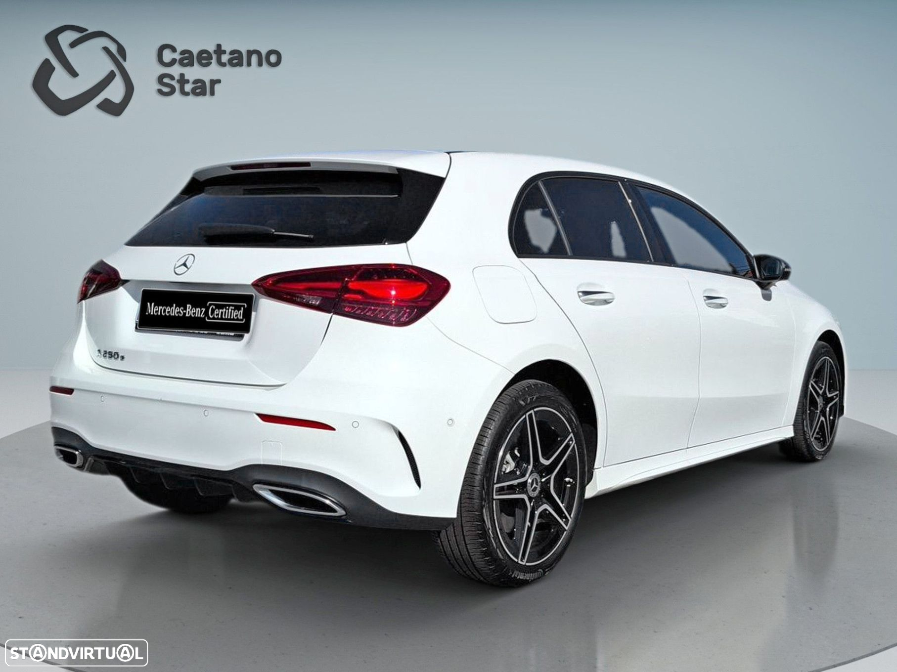 Mercedes-Benz A 250 e AMG Line - 8