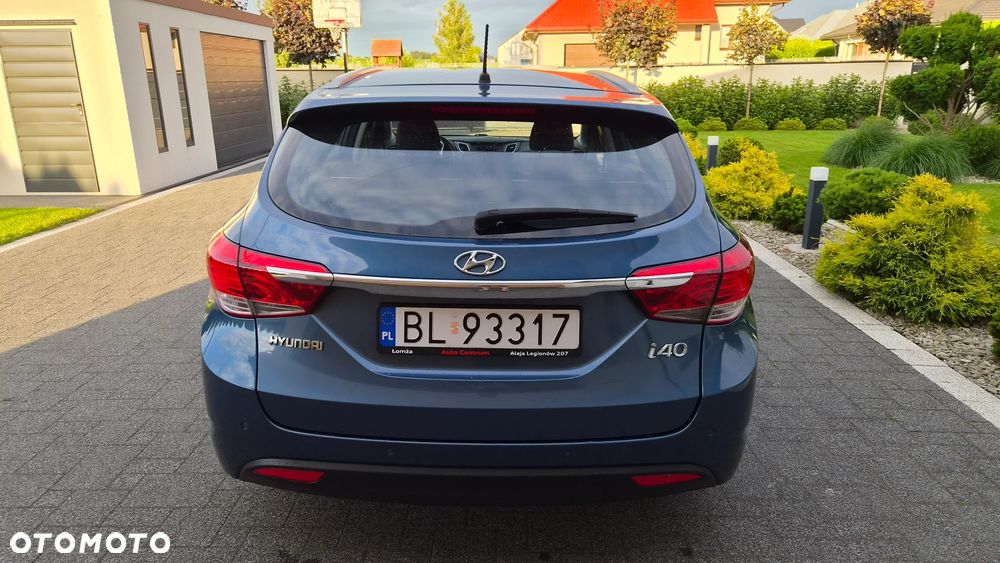Hyundai i40 Kombi blue 1.6 Family+ - 5
