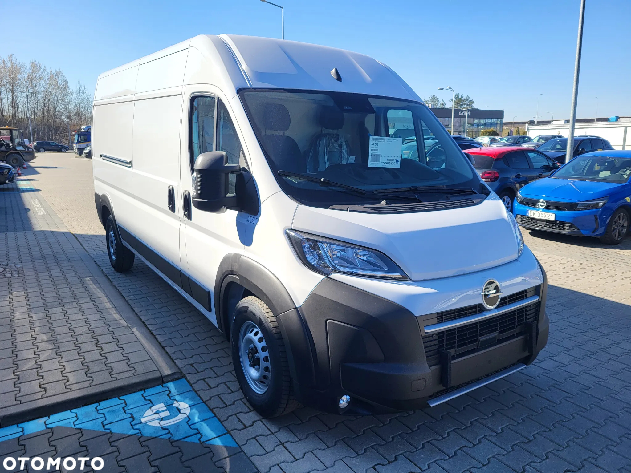 Opel Movano - 8