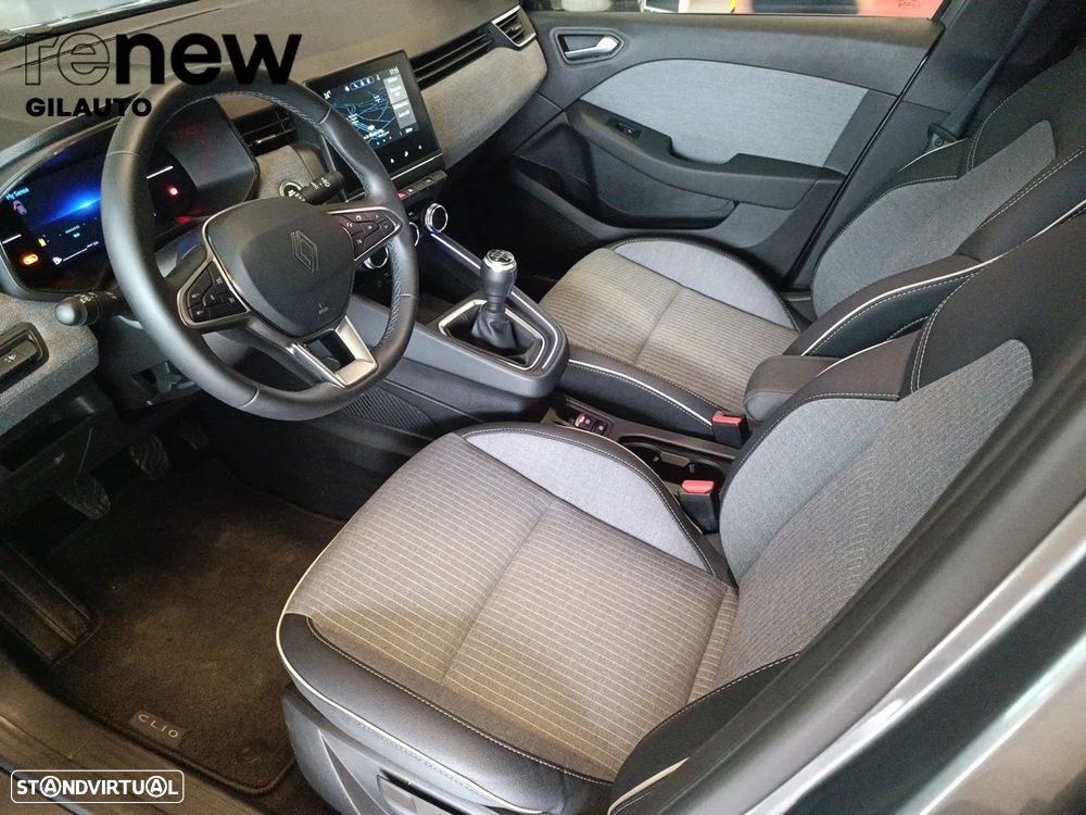 Renault Clio 1.0 TCe Techno Bi-Fuel - 12