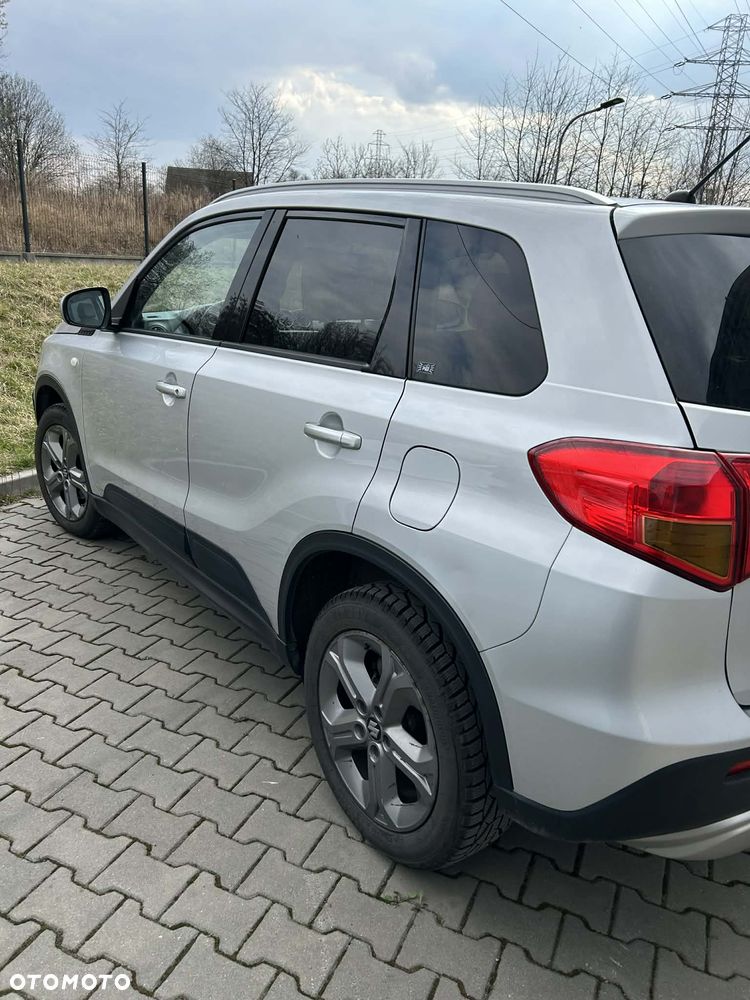 Suzuki Vitara 1.6 Comfort 4WD - 6
