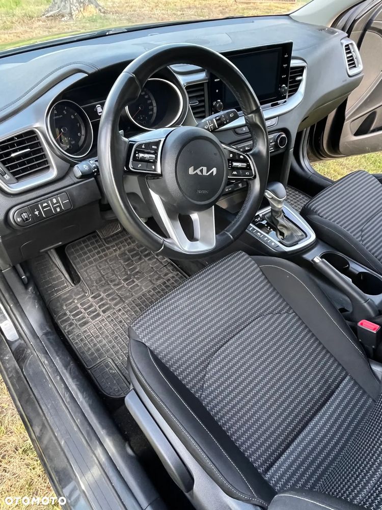 Kia Ceed 1.5 T-GDI M DCT - 6