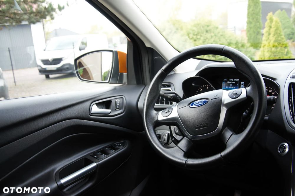 Ford Kuga 2.0 TDCi 2x4 Titanium - 33