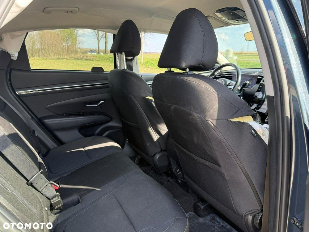 Hyundai Tucson 1.6 T-GDi 48V-Hybrid 2WD DCT Select - 17