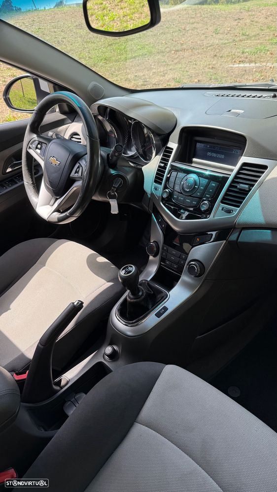 Chevrolet Cruze 2.0 VCDi LT - 18