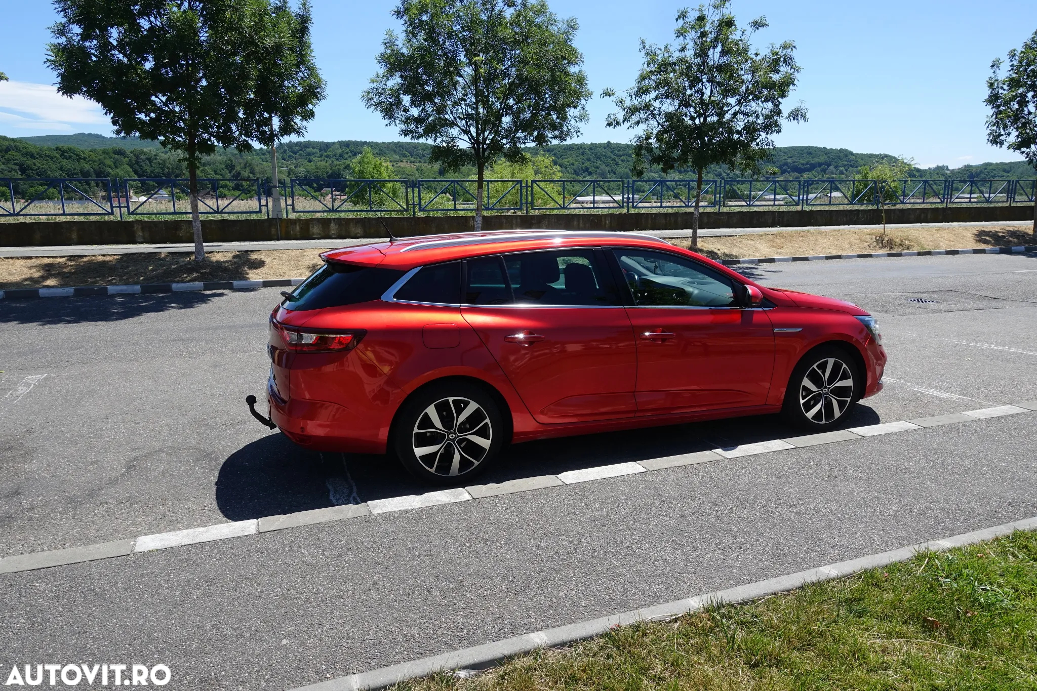Renault Megane BLUE dCi 115 BOSE EDITION - 11