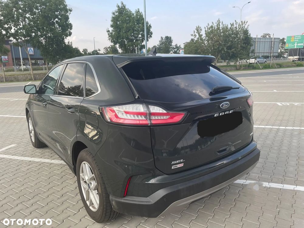 Ford Edge - 4