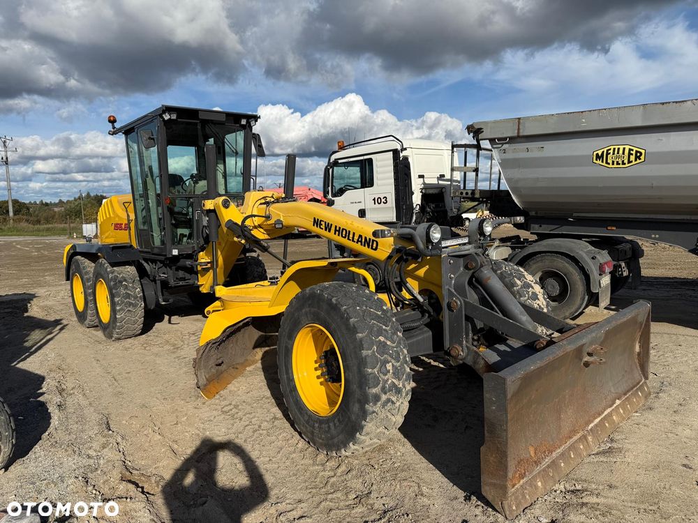 New Holland F156.6/A - 1