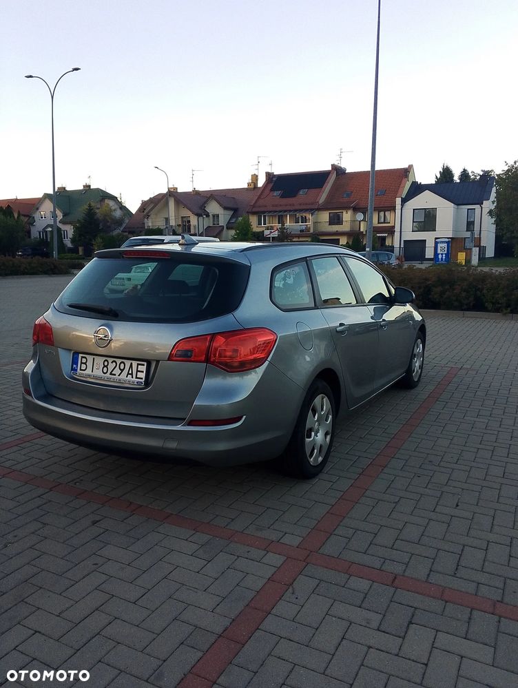 Opel Astra - 3
