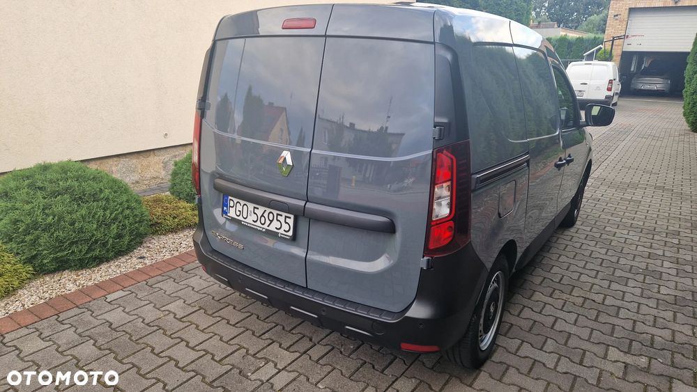 Renault Express - 10
