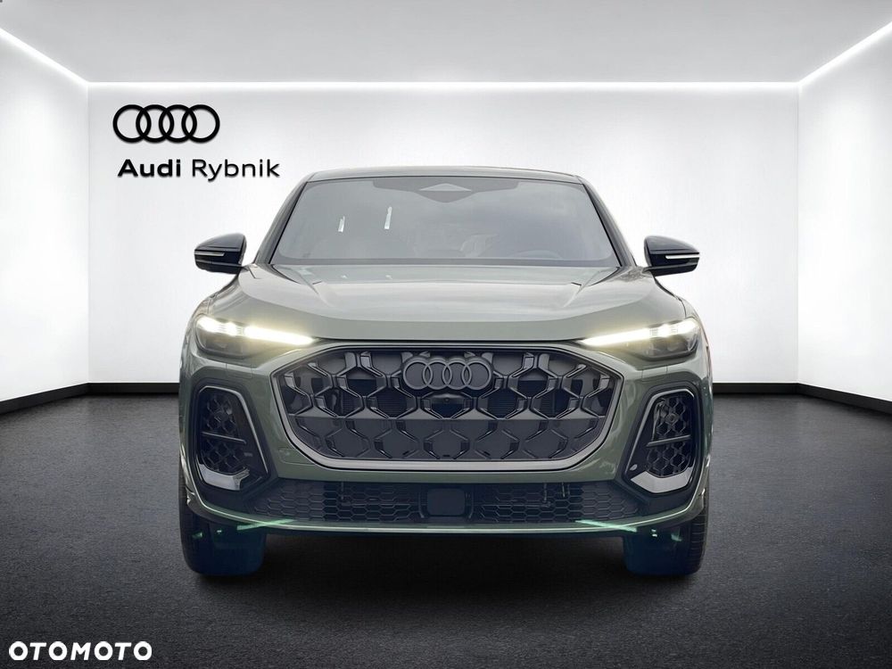 Audi Q5 Sportback - 11