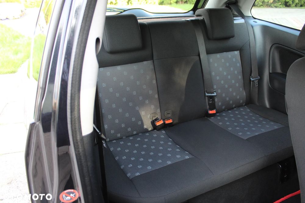 Ford Fiesta 1.3 Fun - 14