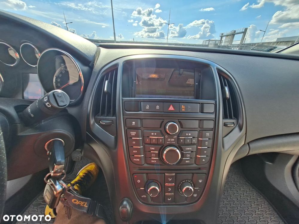 Opel Astra 1.4 Essentia - 25