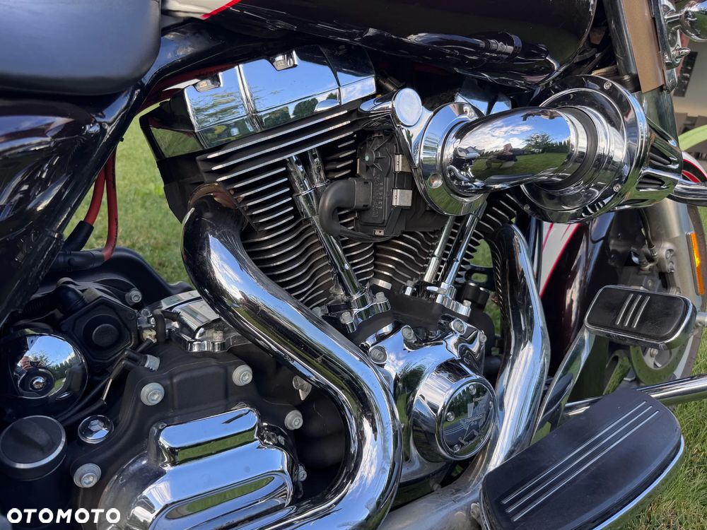 Harley-Davidson Touring Street Glide - 6