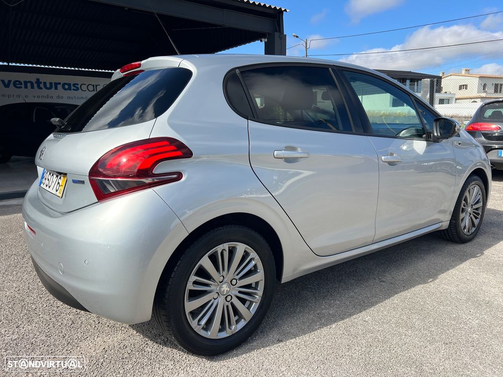 Peugeot 208 1.2 PureTech Active - 35