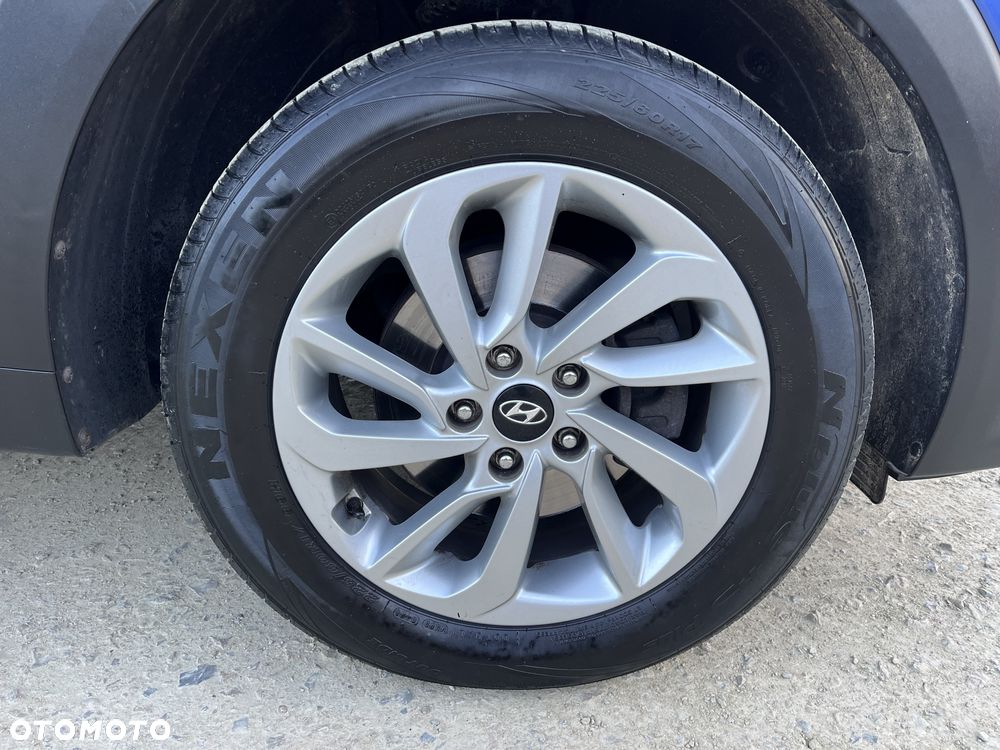 Hyundai Tucson blue 1.6 GDi 2WD Passion - 29