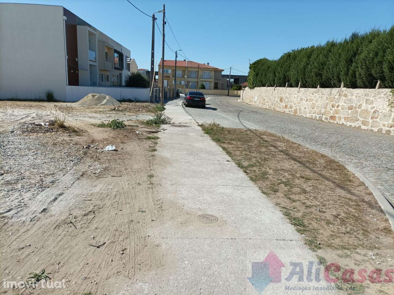 Excelente Lote de Terreno Para moradia - Grande imagem: 3/25