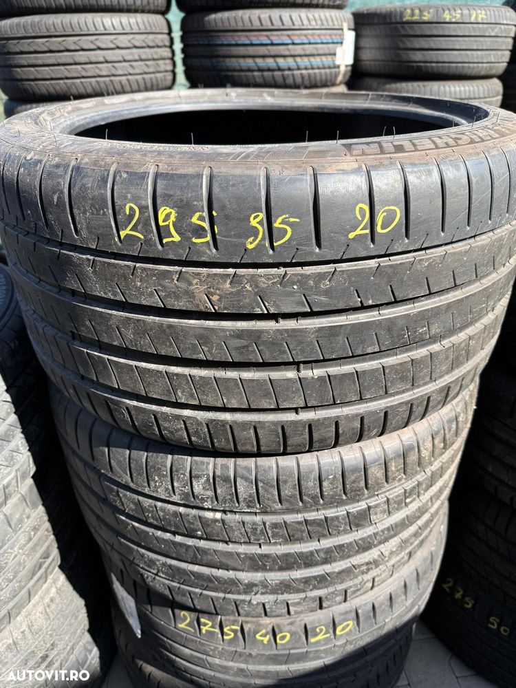 295 35 R20 VARA MICHELIN - 1