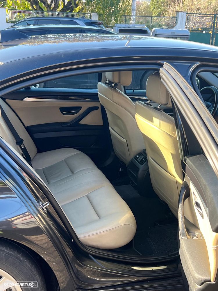 BMW 525 d Auto - 23