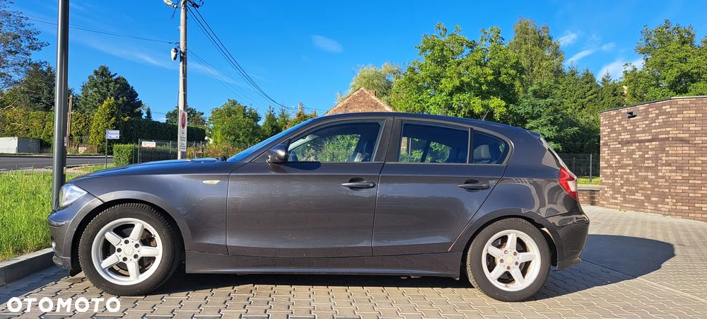 BMW Seria 1 120d - 3