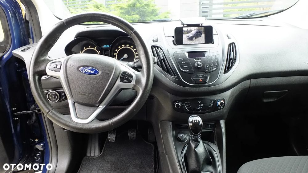 Ford Tourneo Courier 1.0 EcoBoost Trend - 23