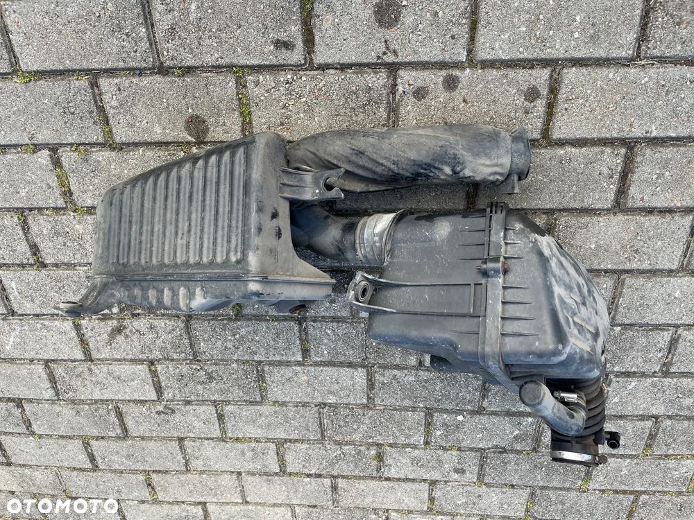 Filtr powietrza rezonator Chevrolet aveo t250 1.2 16V - 2