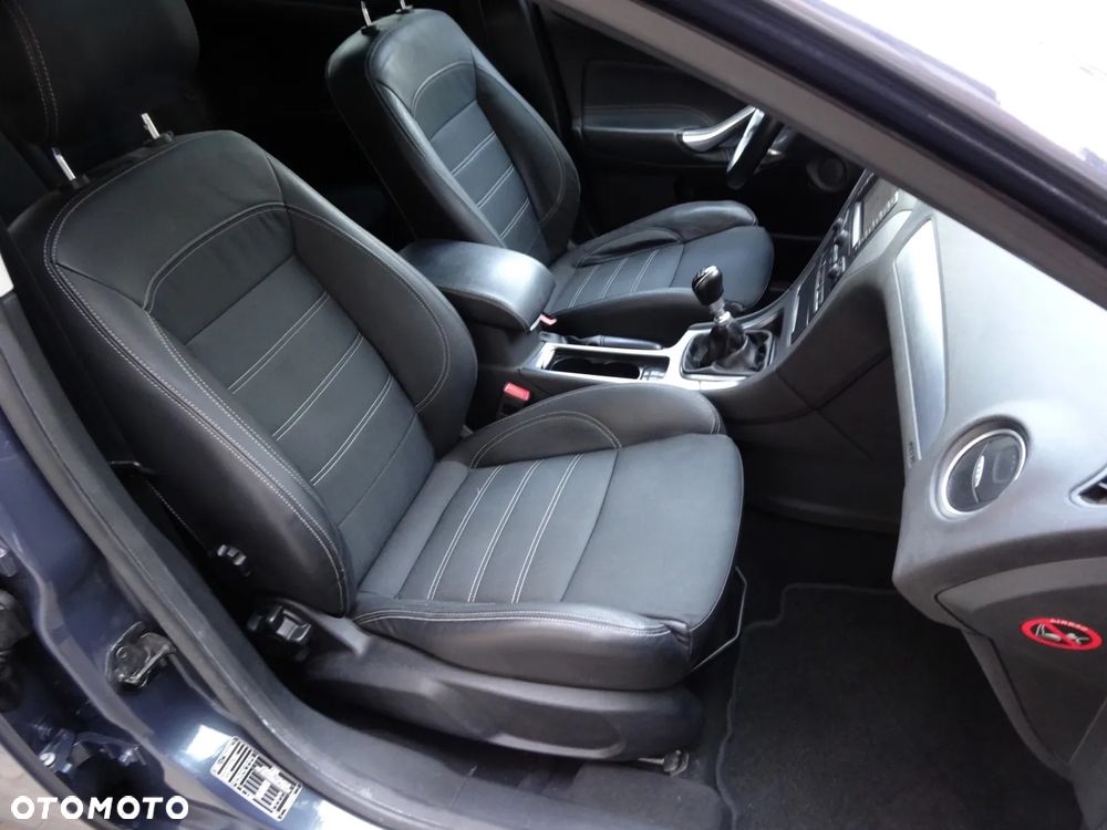 Ford Mondeo 2.0 TDCi Titanium X - 28