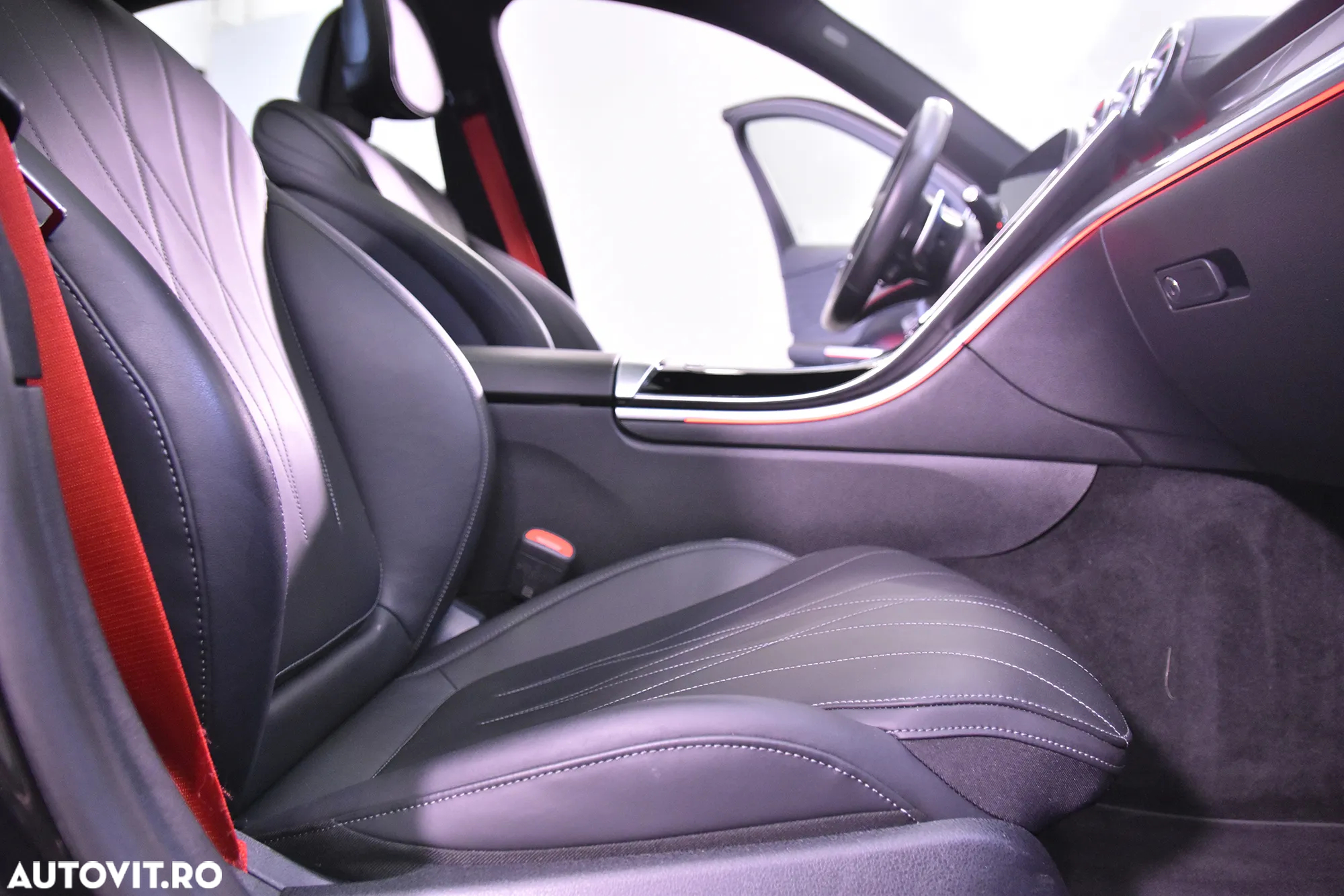 Mercedes-Benz C AMG 43 4Matic AMG Speedshift MCT9G - 11