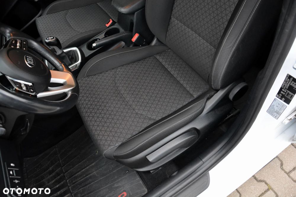 Kia Ceed - 19