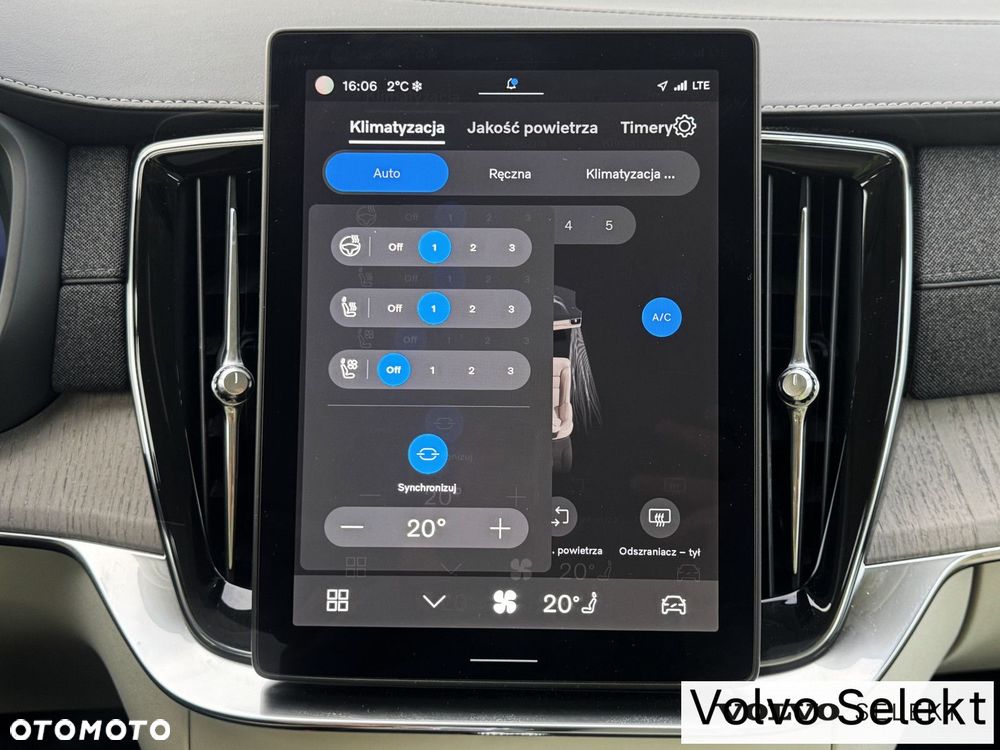 Volvo XC 90 - 21