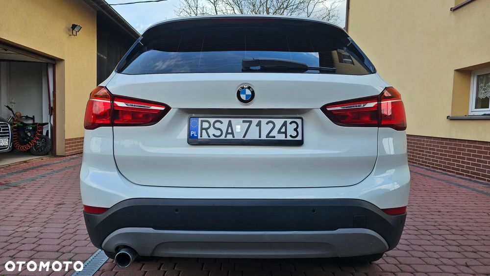 BMW X1 sDrive18d Advantage - 25