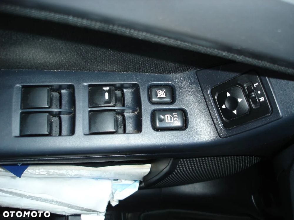 Mitsubishi Lancer 1.6 Invite - 14