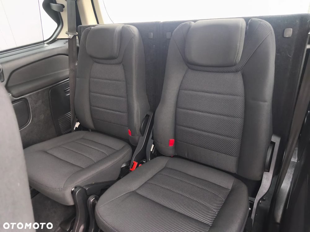 Ford Galaxy 2.0 TDCi DPF Titanium - 28