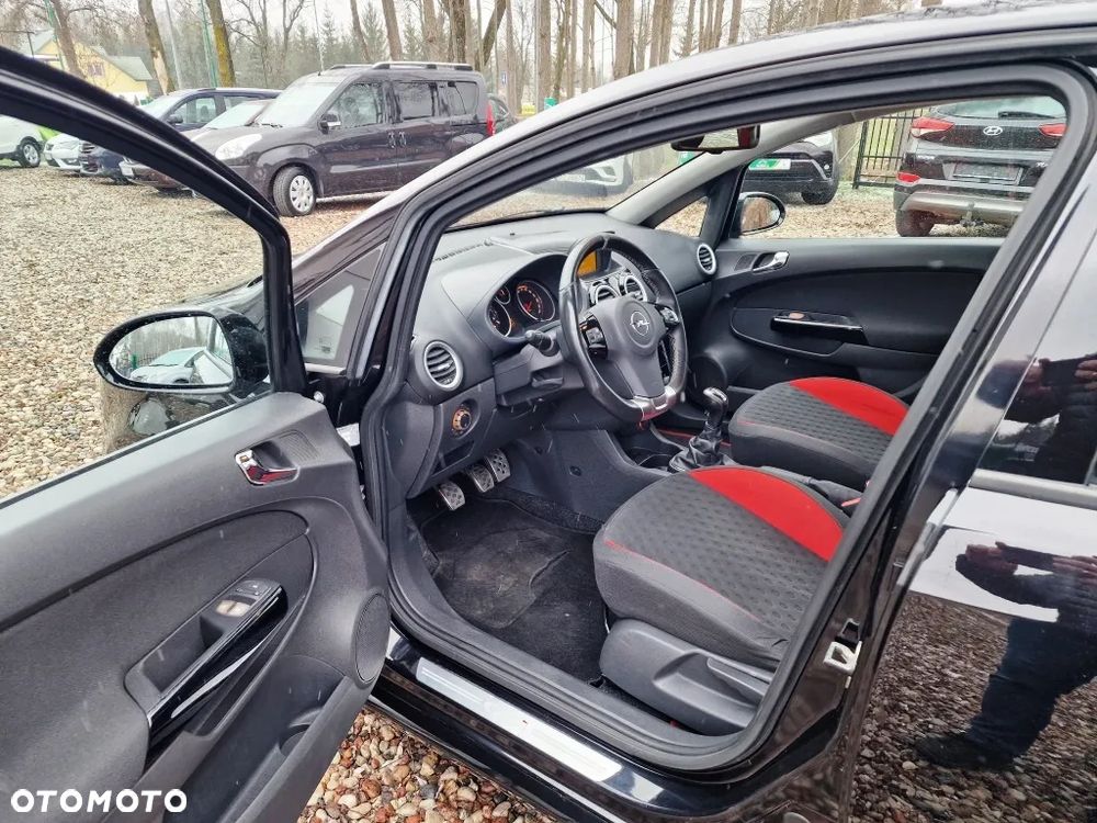 Opel Corsa 1.6 Turbo GSi - 7