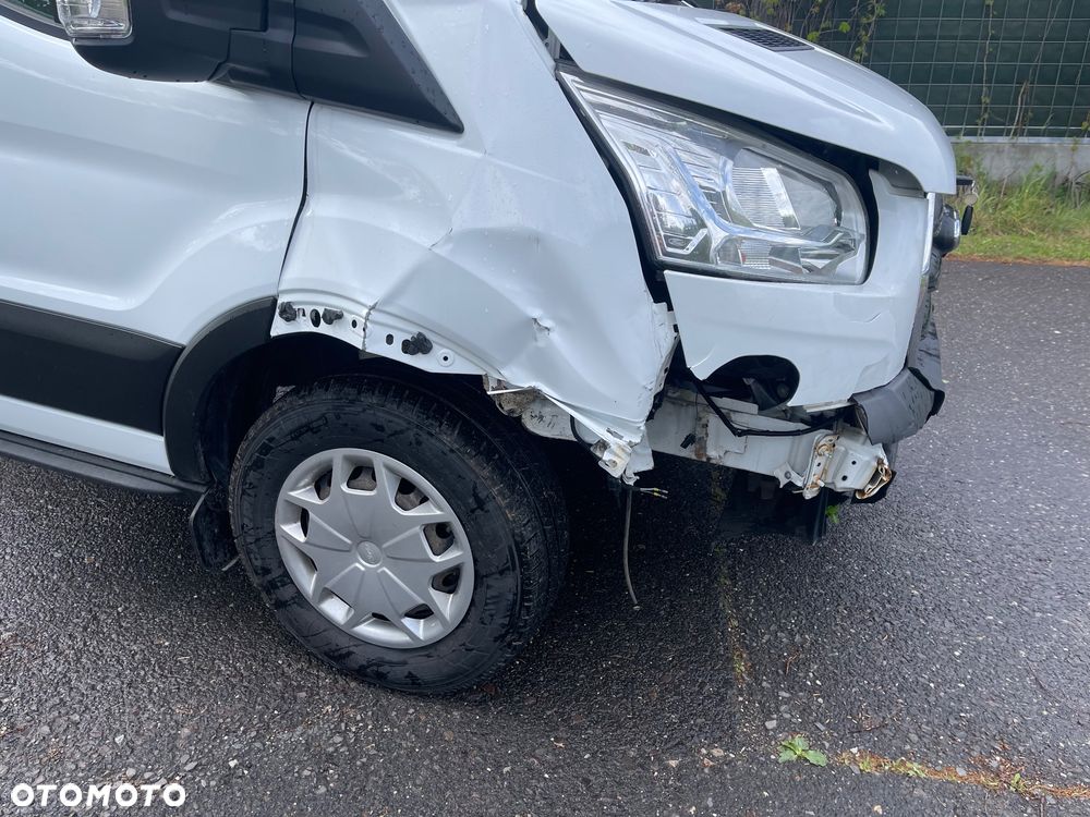 Ford Transit - 17