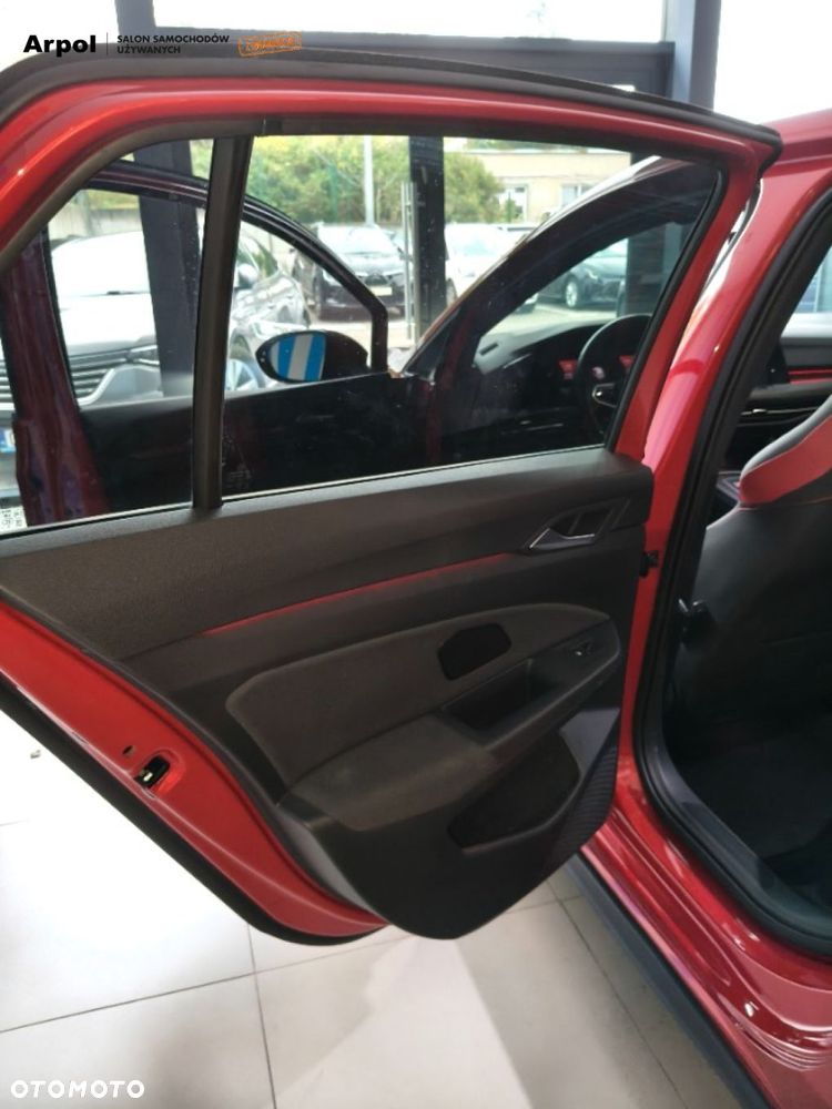 Volkswagen Golf - 19