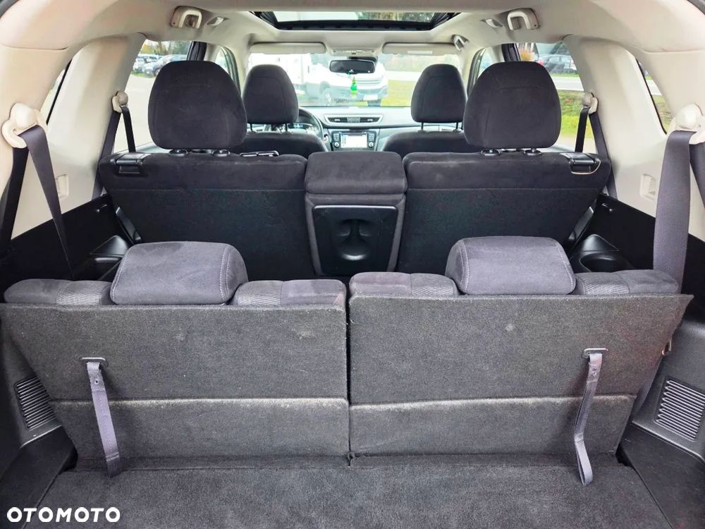 Nissan X-Trail 2.0 dCi Tekna 2WD Xtronic - 13