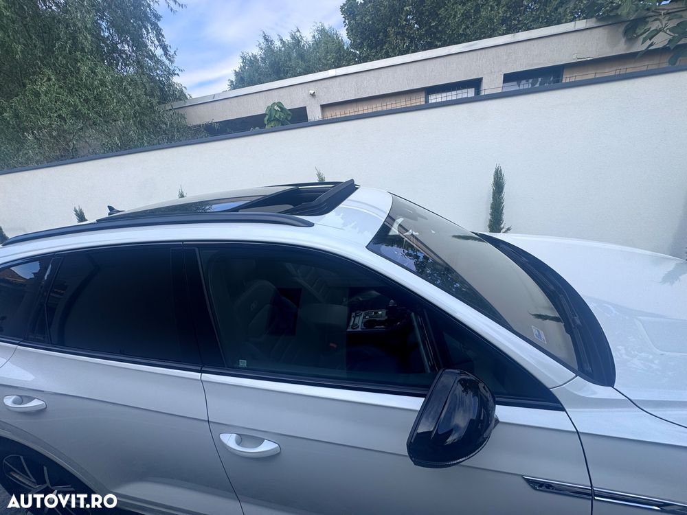 Volkswagen Touareg V6 TDI 4MOTION R-Line - 2
