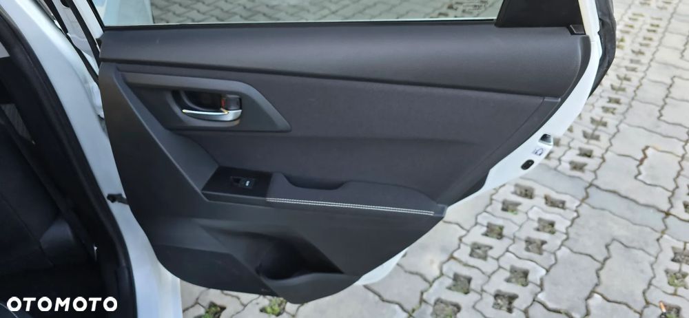 Toyota Auris 1.8 HSD Luna - 27