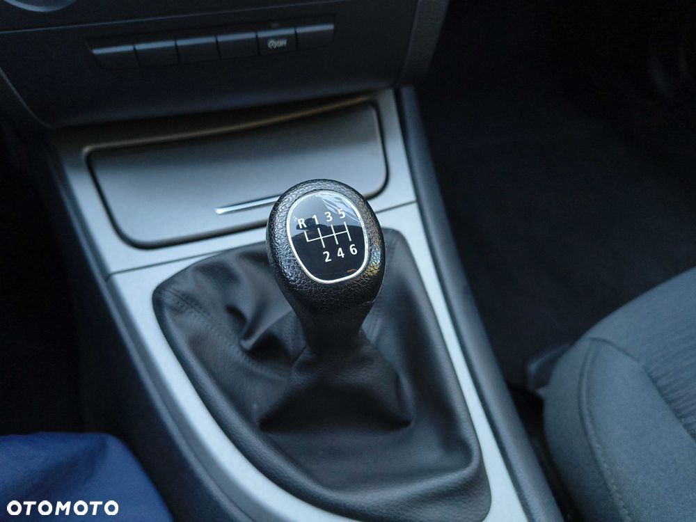 BMW Seria 1 - 8