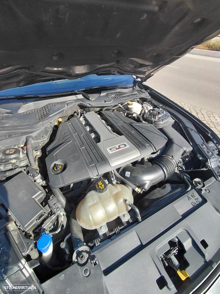 Ford Mustang - 16