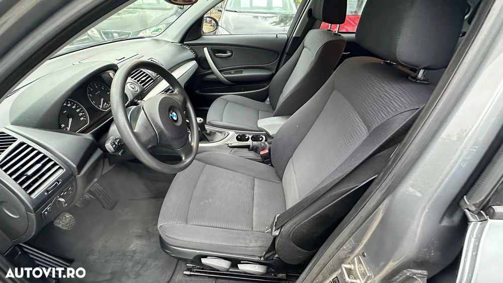 BMW Seria 1 116i - 11